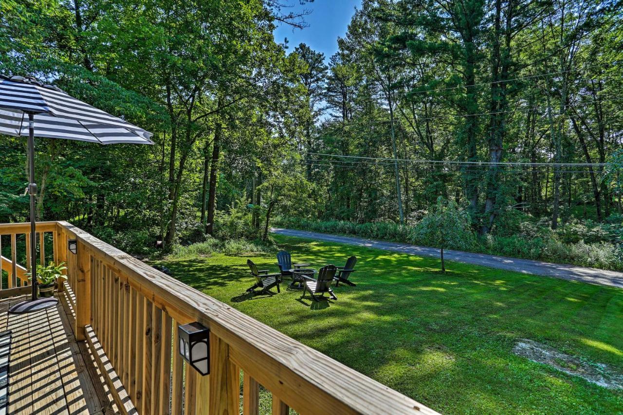 Modern East Stroudsburg Home With Deck And Gas Grill! ภายนอก รูปภาพ